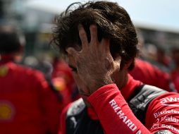 Señalan que Carlos Sainz fue abordado por tres personas, cuya intención era despistarlo para cometer el atraco, y que él al principio pensaba que se trataba de fans. EFE / C. Bruna