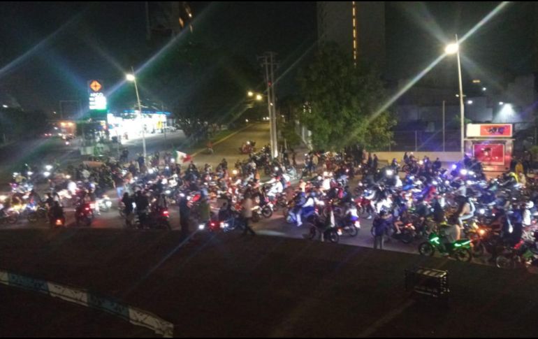 Los motociclistas llegaron a la Glorieta Niños Héroes. ESPECIAL