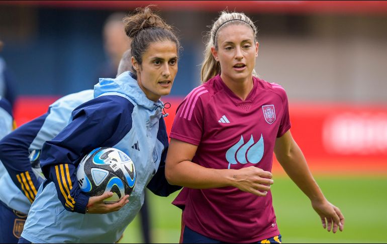Se fue uno, pero dentro de esta reestructura que se está llevando a cabo en la Selección Española llegó Montse Tomé (I) como la nueva entrenadora. EFE / ARCHIVO