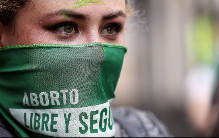A niguna mujer o persona gestante, ni al personal de salud, se le podrá castigar por abortar. EFE / ARCHIVO