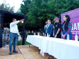 En su discurso, Leonardo Gómez Castro, presidente del Comité Municipal de Tlaquepaque, reafirmó que, a pesar de la corta pero intensa trayectoria del partido, han trabajado arduamente para desarrollar una ideología atractiva para la sociedad de Jalisco. CORTESÍA