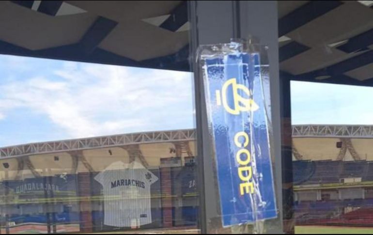 Este jueves una parte del Estadio Panamericano de Zapopan fue clausurado por la falta de pagos. ESPECIAL