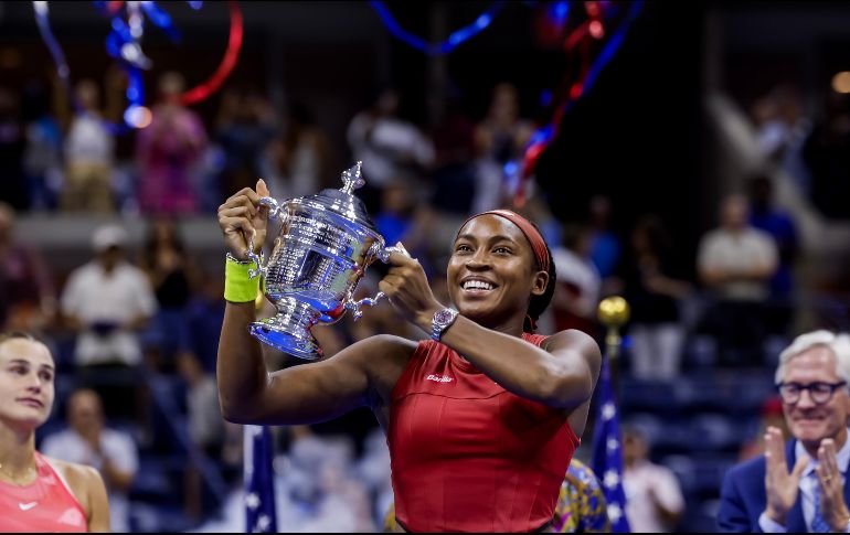Gauff es la primera adolescente estadounidense que gana el torneo principal de su país. EFE