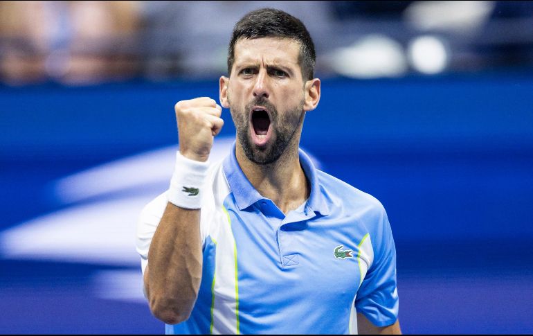 Djokovic es el tenista con más Grand Slam (23) en la Era Open, pero si se llevara el título mañana igualaría a Margaret Court (24). EFE/J. Lane