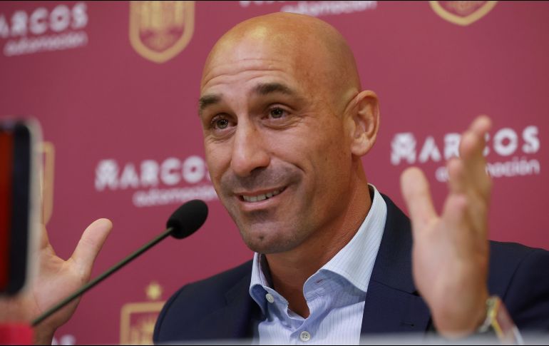 Luis Rubiales apenas ayer presentó su renuncia al frente de la RFEF, argumentado que después de todo lo sucedido, era imposible continuar haciendo su trabajo en la Federación. EFE / ARCHIVO