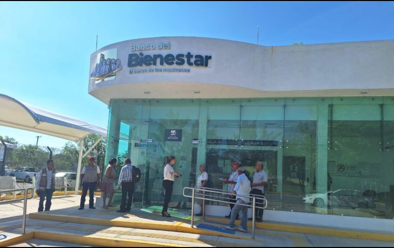 Las personas tarjetahabientes del Banco Bienestar se preguntan si pueden recibir transferencias y depósitos a su cuenta. EL INFORMADOR/ ARCHIVO.