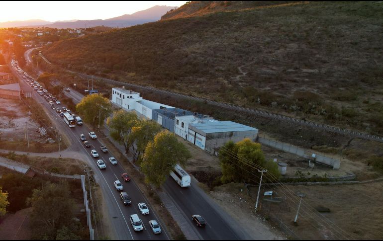 Si quieres viajar a Manzanillo saliendo desde Guadalajara, lo mejor es que decidas viajar por la autopista, ya que es el camino más seguro y con mejor infraestructura. EL INFORMADOR/ ARCHIVO.