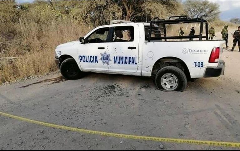 Una de las patrullas resultó con daños en la agresión del 2 de septiembre. ESPECIAL