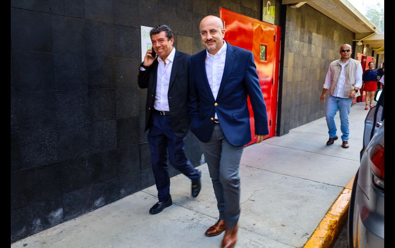 Se informó que acudieron los alcaldes de 100 municipios de Jalisco, así como de las capitales de otros estados de la República., además de diputados locales y federales, así como representantes de cúpulas empresariales, locales y nacionales. EL INFORMADOR / A. Navarro