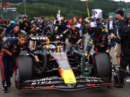 Sergio Pérez ha tenido una destacada temporada a bordo de su RB19. ESPECIAL/@SChecoPerez