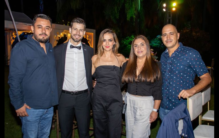 Horacio González, José Soto, Mariana Hidalgo, Cynthia Gómez y Carlos Trueba. GENTE BIEN JALISCO/ Christian Pérez