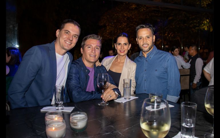 Juan Pablo Cortés, Álvaro Miguel, Ana Paula Peregrina y Fer Solís. GENTE BIEN JALISCO/ Christian Pérez