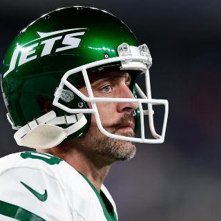 Aaron Rodgers promete estar de vuelta en 2024