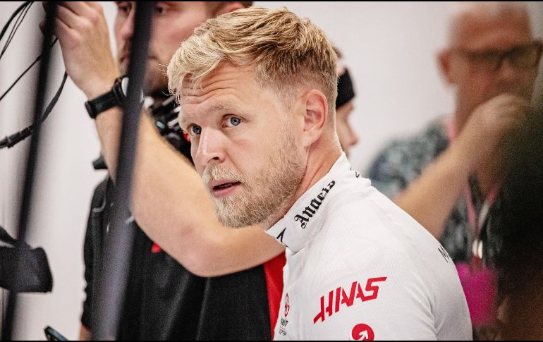 Kevin Magnussen se abstiene de hidratarse, pues su agua se calienta “rápido”. EFE/T. White