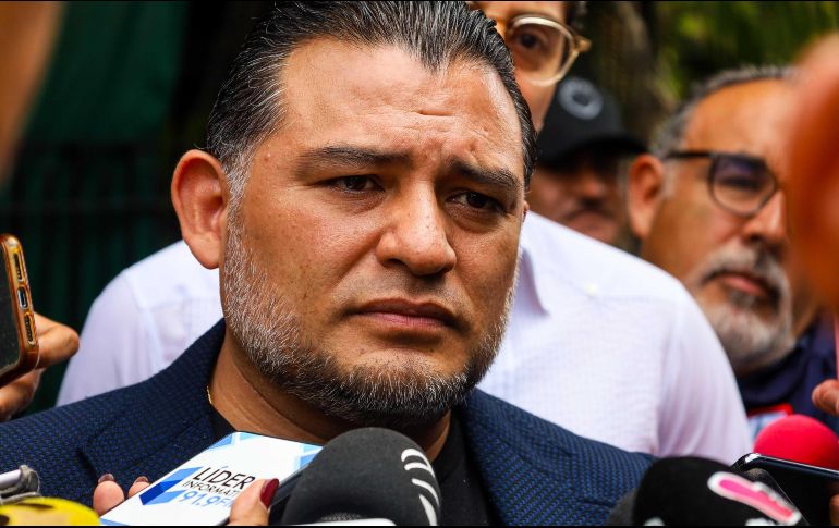 El fiscal Luis Joaquín Méndez explicó que han identificado varias características de dos vehículos en los que arribaron los agresores. EL INFORMADOR / A. Navarro