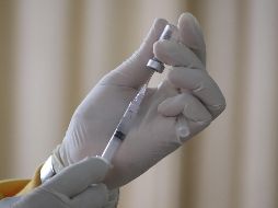 López Obrador aclaró que su gobierno tiene la responsabilidad de garantizar el acceso a vacunas y medicinas para aquellos mexicanos que no puedan comprarlas. ESPECIAL / Foto de Mufid Majnun en Unsplash