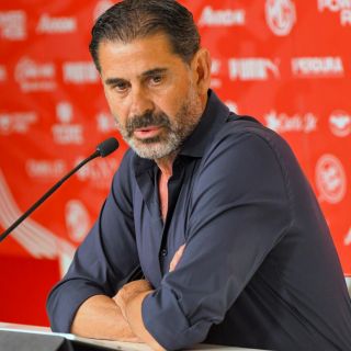 Hierro ratifica al profe Pauno en Chivas