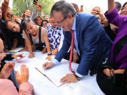 Ebrard sostuvo que estará en las boletas de los comicios de junio de 2024. ESPECIAL/@m_ebrard