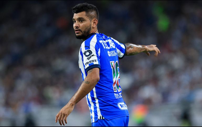 Jesús Corona volvió a Monterrey con el núemro 16. “La Pandilla” podría recibir un castigo que va desde las mil UMAS a la pérdida de puntos. IMAGO7/J. Mendoza