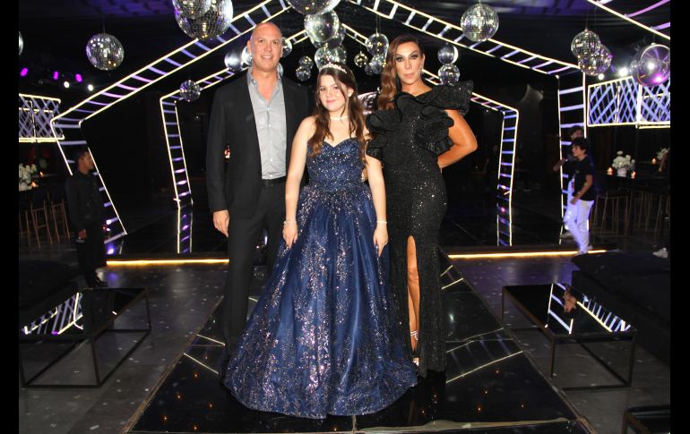 Alfredo Mena, Ivanna Aguileray Buby Jiménez. GENTE BIEN JALISCO/ Esmeralda Escamilla