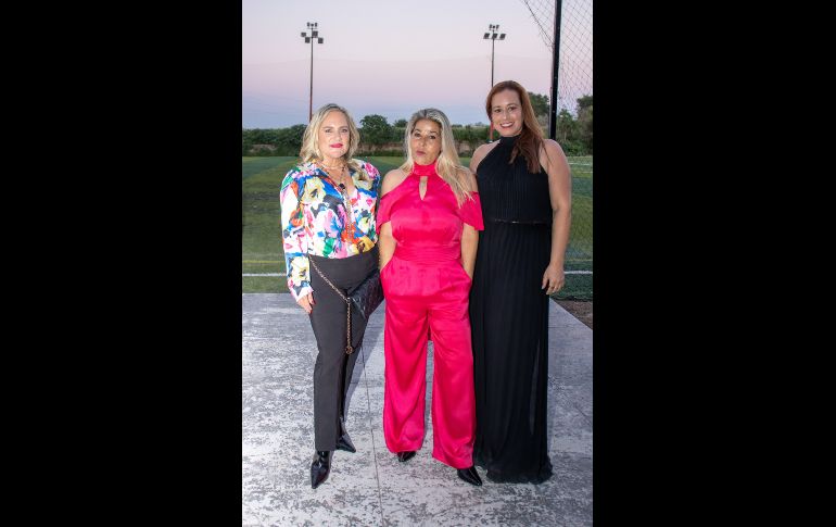 Pony Torres, Claudia Duron y Lore Fernández. GENTE BIEN JALISCO/ Christian Pérez