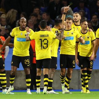 Orbelín, Almeyda y Pizarro debutan con triunfo en la Europa League