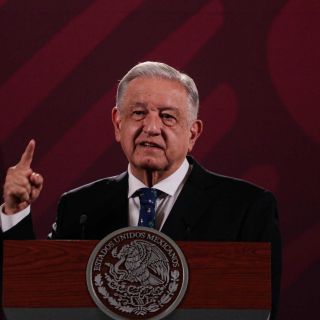 López Obrador acusa al Poder Judicial de proteger al abogado Juan Collado