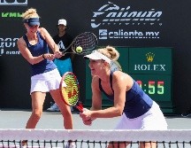 Gabriela Dabrowski (der) y Erin Routliffe (izq) lograron vencer 6-2 7-6 a la dupla integrada por la italiana Jasmine Paolini y Mayar Sheriff de Egipto. CORTESÍA