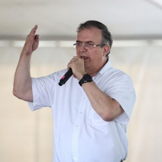 Marcelo Ebrard reaparece en cierre de precampaña de Sheinbaum