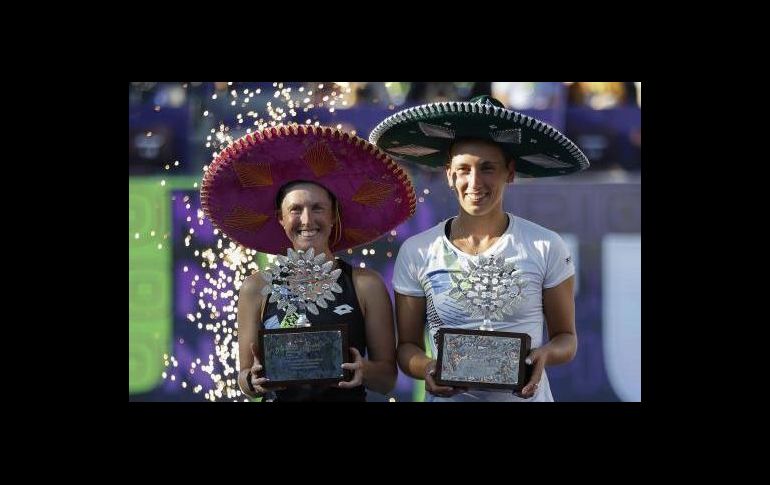 Hunter y Mertens, máximas favoritas al título en el WTA 1000 en Zapopan, hicieron válidos los pronósticos.EFE