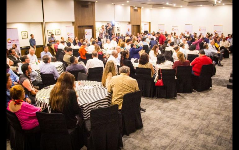 Denuncian corrupción en Consejería Jurídica de Presidencia