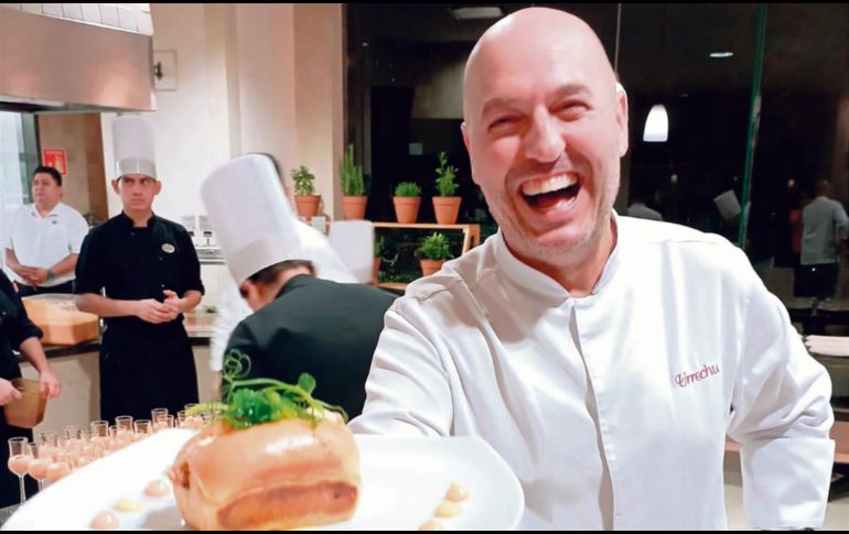 Íñigo Urrechu. El ganador de tres estrellas Michelin compartió una velada memorable con los comensales tapatíos. EL INFORMADOR/F González