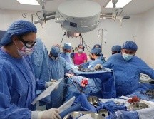 Un donador de órganos tiene la posibilidad de salvar hasta ocho vidas y una persona puede donar corazón, riñones, intestino, además de tejidos como córneas, hueso y piel.