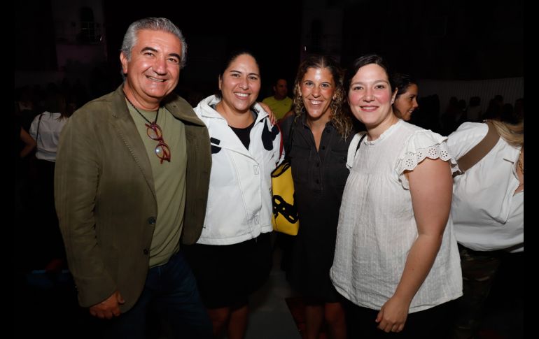 Carlos Ruiz Velasco Ada Chávez María Fernanda Arroyo y Annie Ochoa. GENTE BIEN JALISCO/ Claudio Jimeno