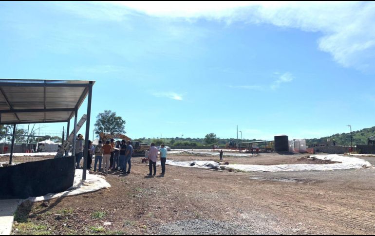 Estas medidas de mitigación incluyen evitar el derrame de lixiviados, retirar inmediatamente la basura depositada en la central de transferencia y llevarla al sitio de disposición final y evitar el ingreso de residuos peligrosos. ESPECIAL