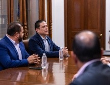 Ávila Barrientos (der) se desempeñaba como Encargado de Despacho de la Comisión de Búsqueda de Personas Desaparecidas tras la salida de Francelia Hernández en junio de 2022. ESPECIAL