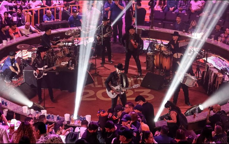 La agrupación agradeció a su público por el apoyo brindado desde hace 22 años. EL INFORMADOR/ H. Figueroa