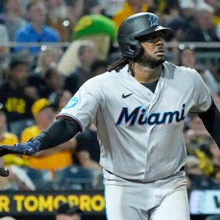 MLB: Rangers y Marlins, a playoffs 