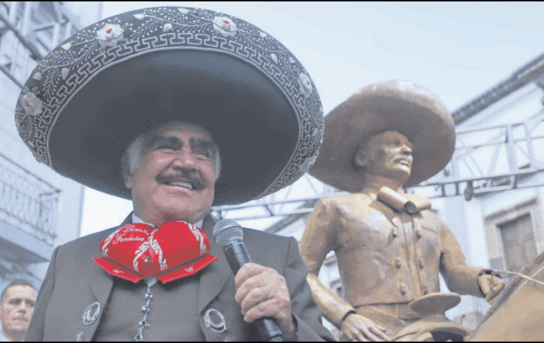 Te presentamos los artistas que han cometido errores en el Himno Nacional. SUN.