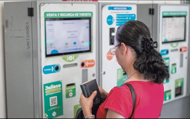 Tras comprar un univiaje, desde 2020 apenas 14 mil 633 veces se ha acudido a las oficinas del Siteur para recoger los 50 centavos sobrantes. EL INFORMADOR/ H. Figueroa