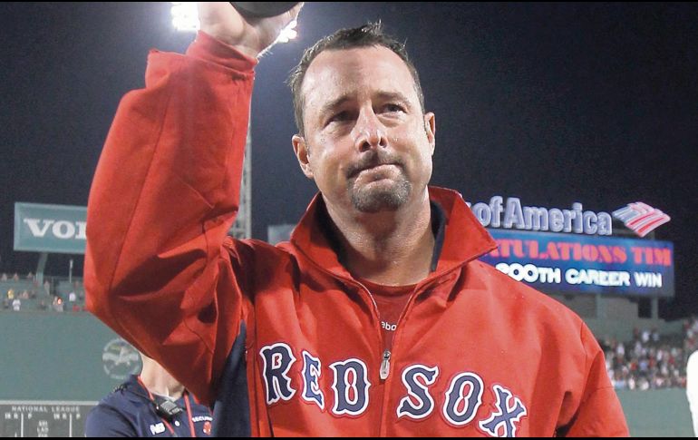 Wakefield ganó dos Series Mundiales con los Red Sox. AFP