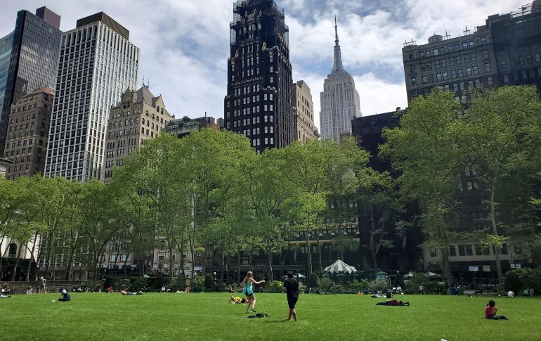 De acuerdo con los datos provistos por Kathy Hochul, gobernadora de NY, la mayoría de los empleos están concentrados en la ciudad. AFP / ARCHIVO