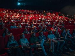 Visita tu sala favorita de Cinemex y disfruta la película que quieras. ESPECIAL/Photo by Krists Luhaers on Unsplash.