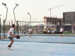 Los espacios públicos y privados para la práctica del pádel en la Zona Metropolitana de Guadalajara crecen día con día. ESPECIAL/ Gobierno de Zapopan