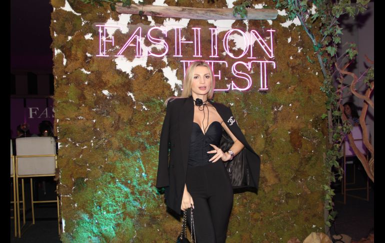 Natasha Nikova. GENTE BIEN JALISCO/ Esmeralda Escamilla