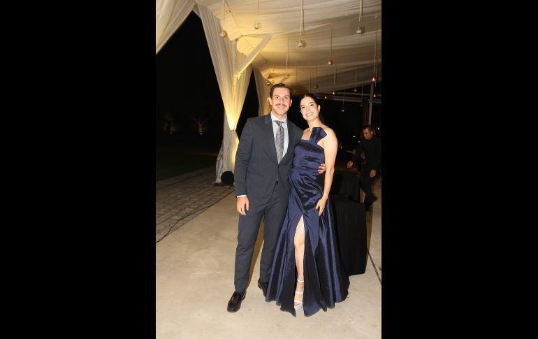 Phillip Schnippenkoetter y Giuliana Monreal. GENTE BIEN JALISCO/ Esmeralda Escamilla