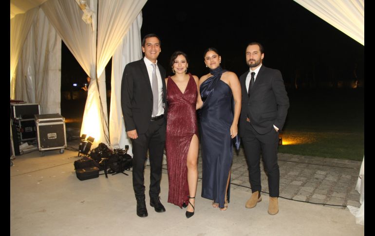 Said Amin, Valeria Suárez, Giovanna Arce y Esteban en O’ Rourke. GENTE BIEN JALISCO/ Esmeralda Escamilla