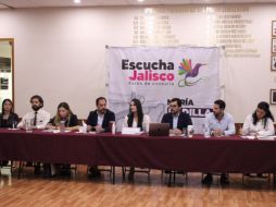 La morenista María Padilla Romo, informó que las propuestas de hoy se trabajarán y posteriormente presentarán a la asamblea reformas e iniciativas. ESPECIAL.