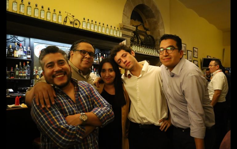 El convivio fue ameno, ya que todas las personas que integran EL INFORMADOR se hicieron presentes para celebrar un nuevo aniversario del diario que ha documentado múltiples hechos de trascendencia de Jalisco. EL INFOMADOR / A. Navarro