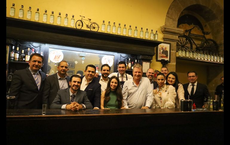 El convivio fue ameno, ya que todas las personas que integran EL INFORMADOR se hicieron presentes para celebrar un nuevo aniversario del diario que ha documentado múltiples hechos de trascendencia de Jalisco. EL INFOMADOR / A. Navarro